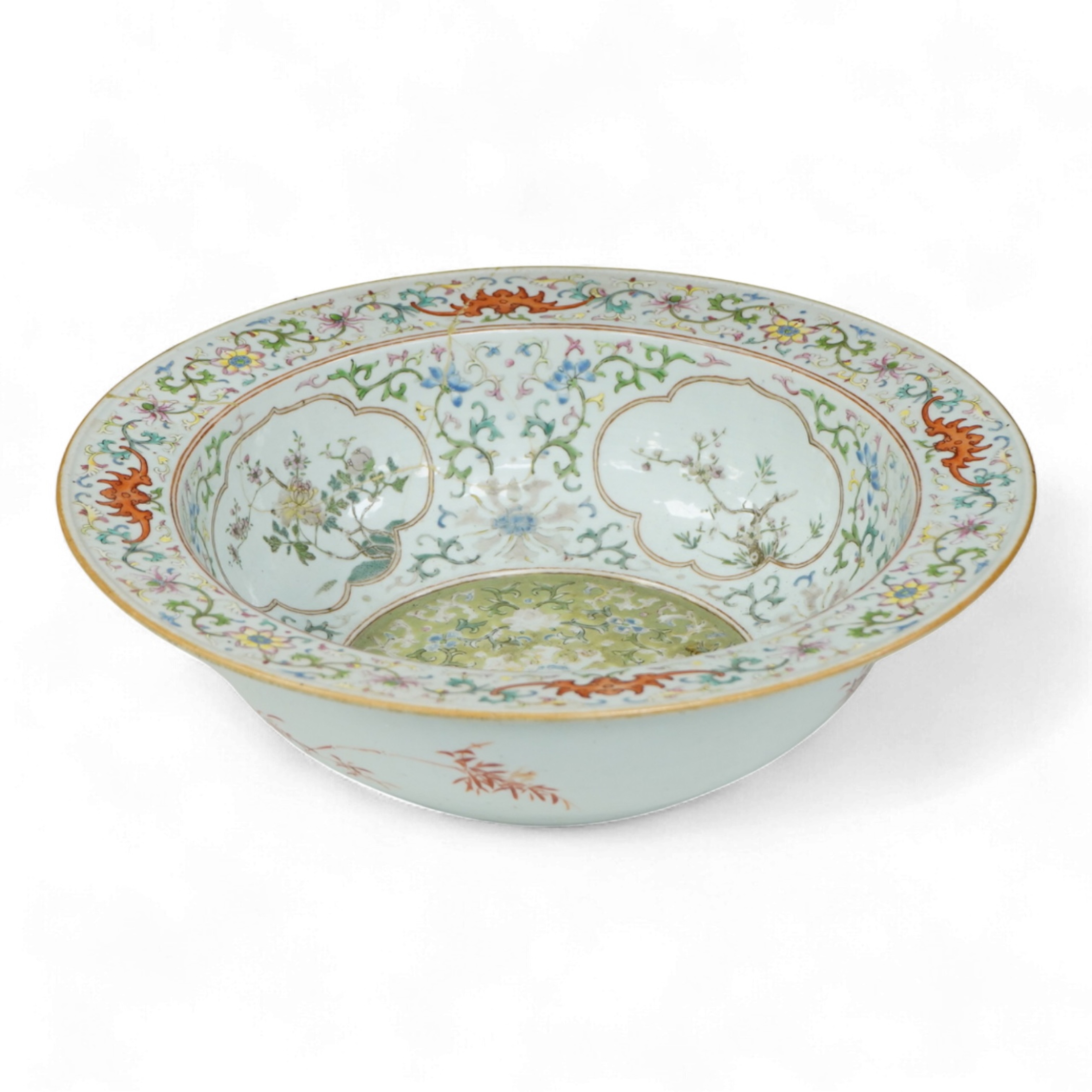A mid 19th century Chinese famille rose basin, 38cm diameter
